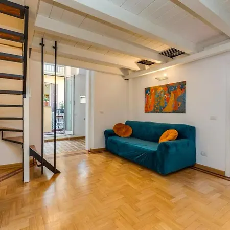 Colosseo House Apartmán *